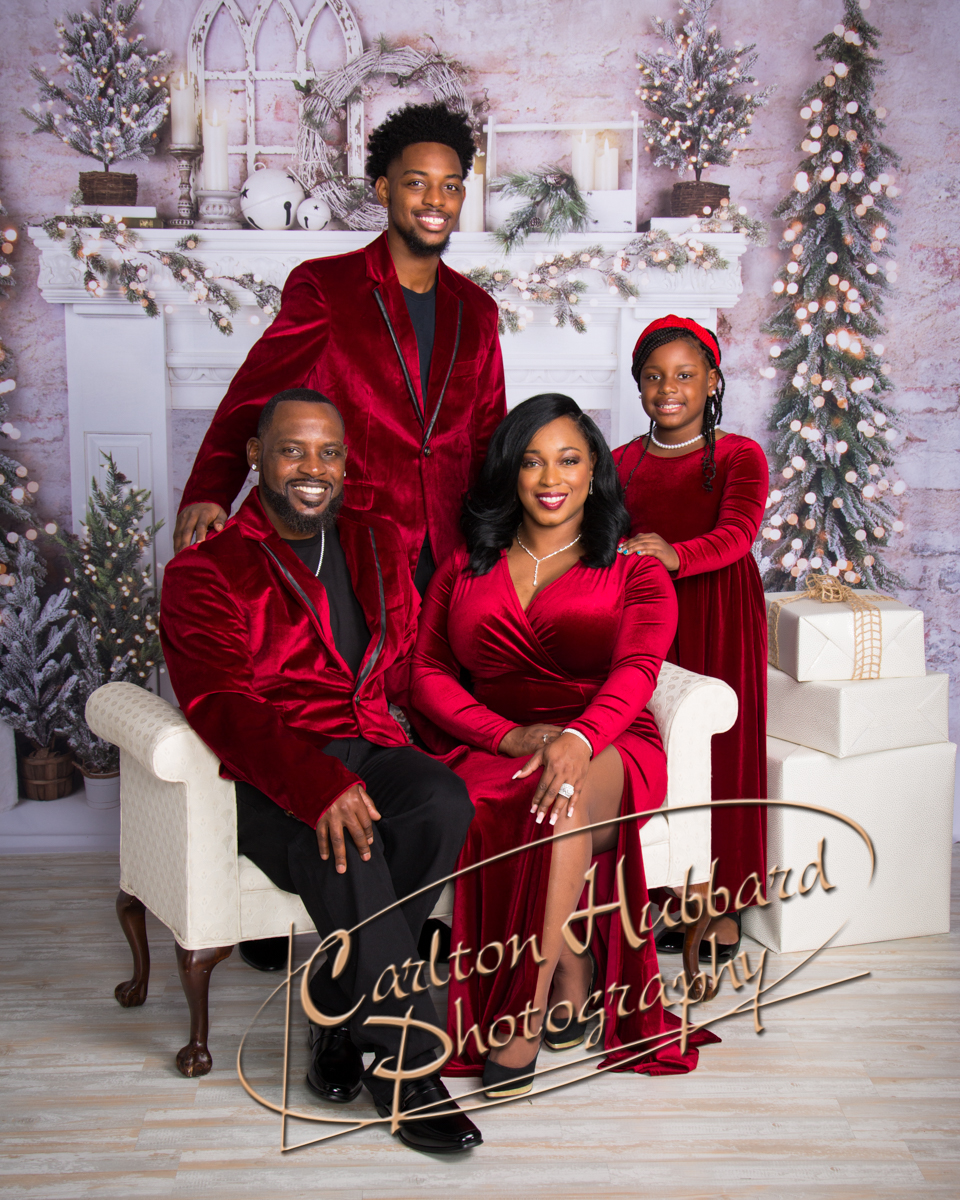 2024 Family Christmas Sessions (NO SANTA) | Beaty_4106.jpg